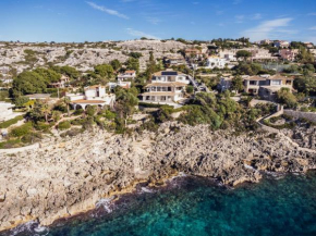 Villa Plemmiria with Private Access to the Sea by Wonderful Italy